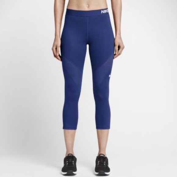 Nike Pants - Nike pro hyper cool training capris